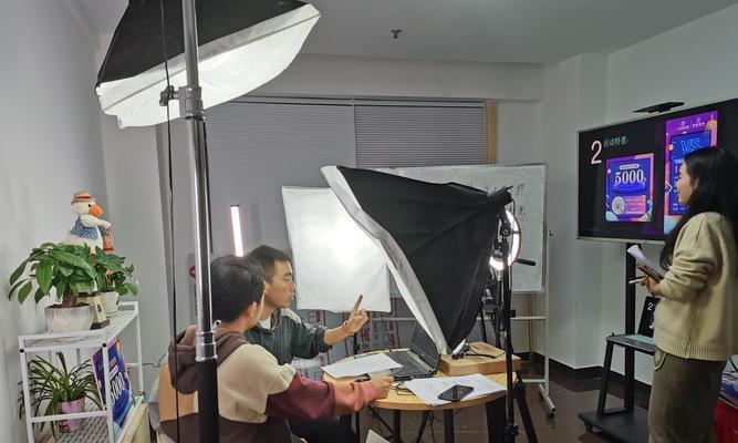 直播间留人攻略（如何让观众爱上你的直播间）