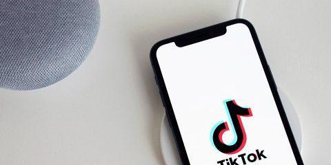 抖音知识付费如何实现？有哪些成功案例和策略？