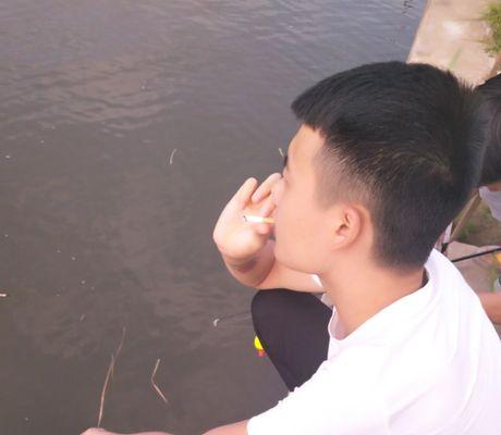 快手视频怎么剪辑模糊效果？哈哈哈模糊功能如何使用？
